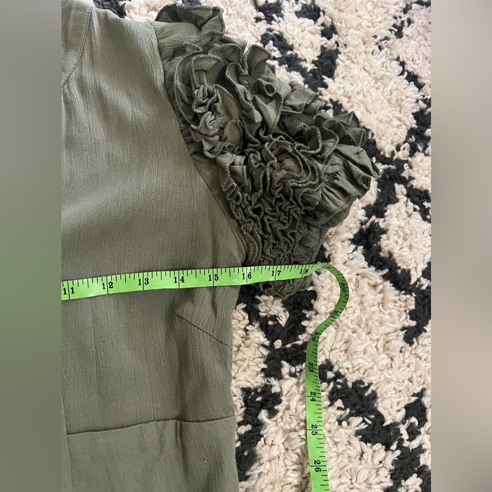 NWT Mia Joy Joyfolie ruffled Olive dress size small - Picture 11 of 11